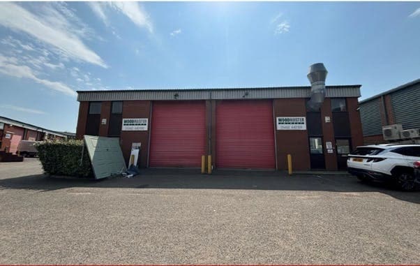 20-22 Knowl Piece, Wilbury Way, Hitchin for sale Building Photo- Image 1 of 1