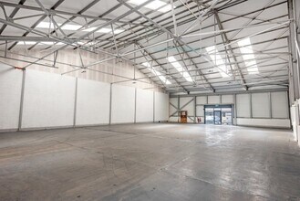 Hayfield Pl, Kirkcaldy to rent Interior Photo- Image 2 of 4