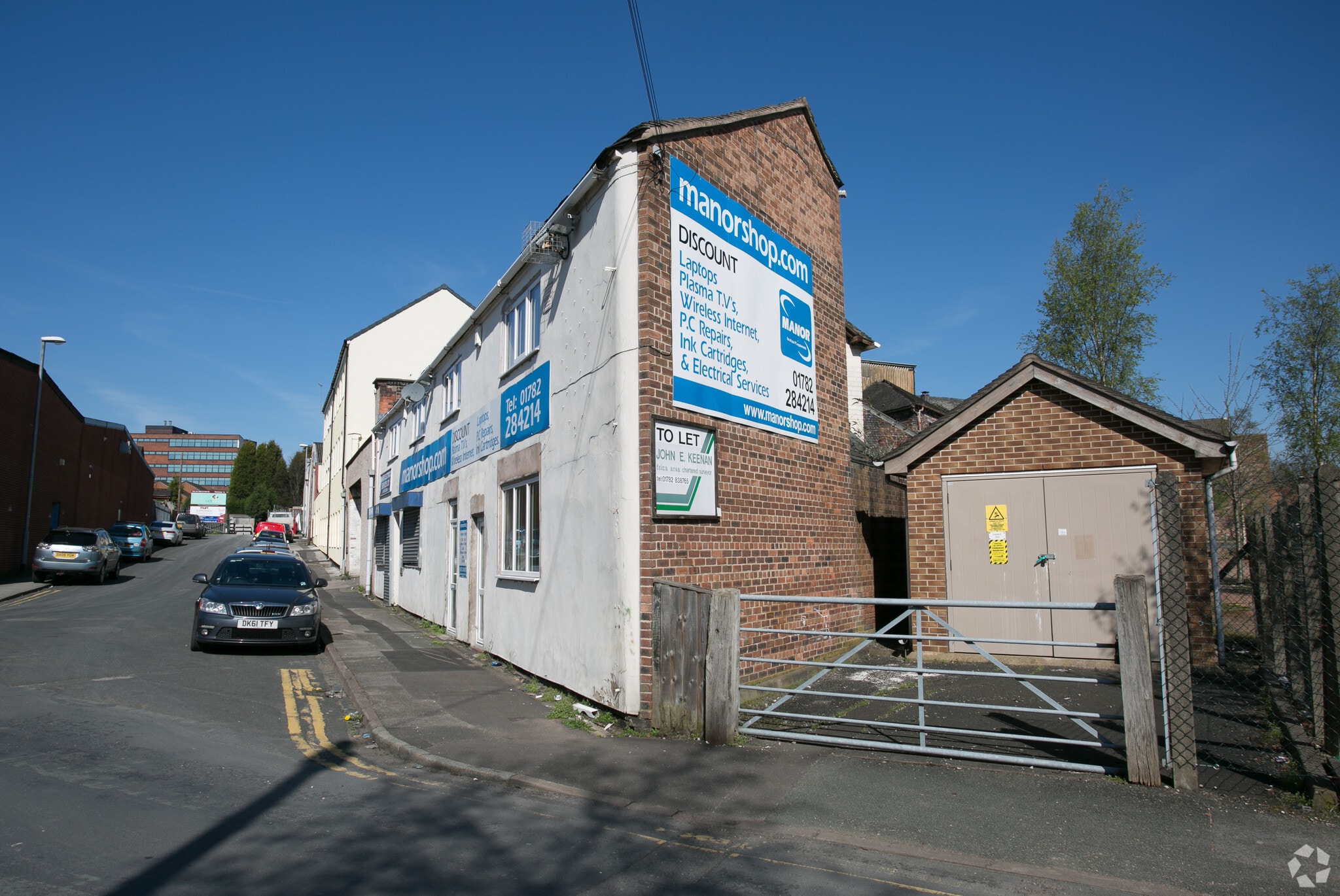 2 Paxton St, Stoke On Trent to rent Building Photo- Image 1 of 8