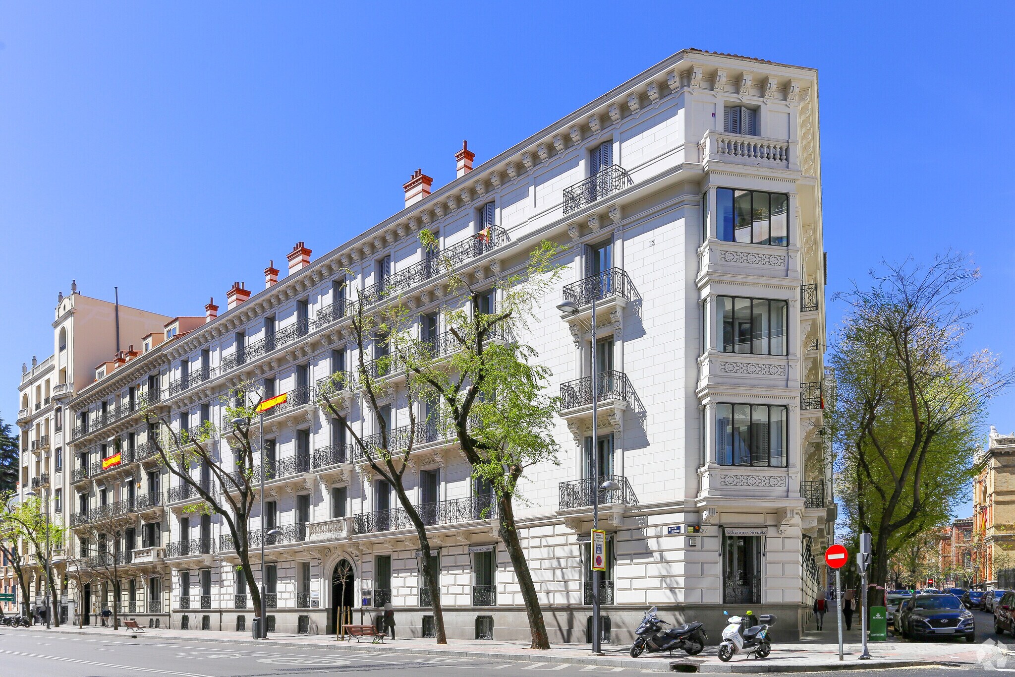 Calle de Almagro, 25, Madrid, Madrid for sale Primary Photo- Image 1 of 1