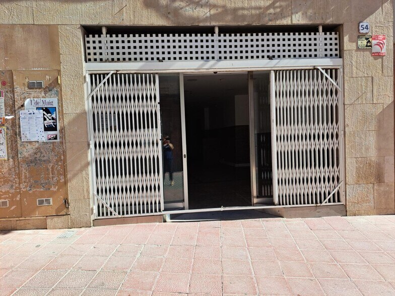Retail in Martorell, Barcelona to rent - Building Photo - Image 1 of 2