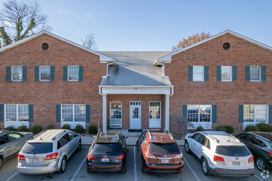 7800 Cooper Rd, Montgomery, OH for rent - Building Photo - Image 3 of 6