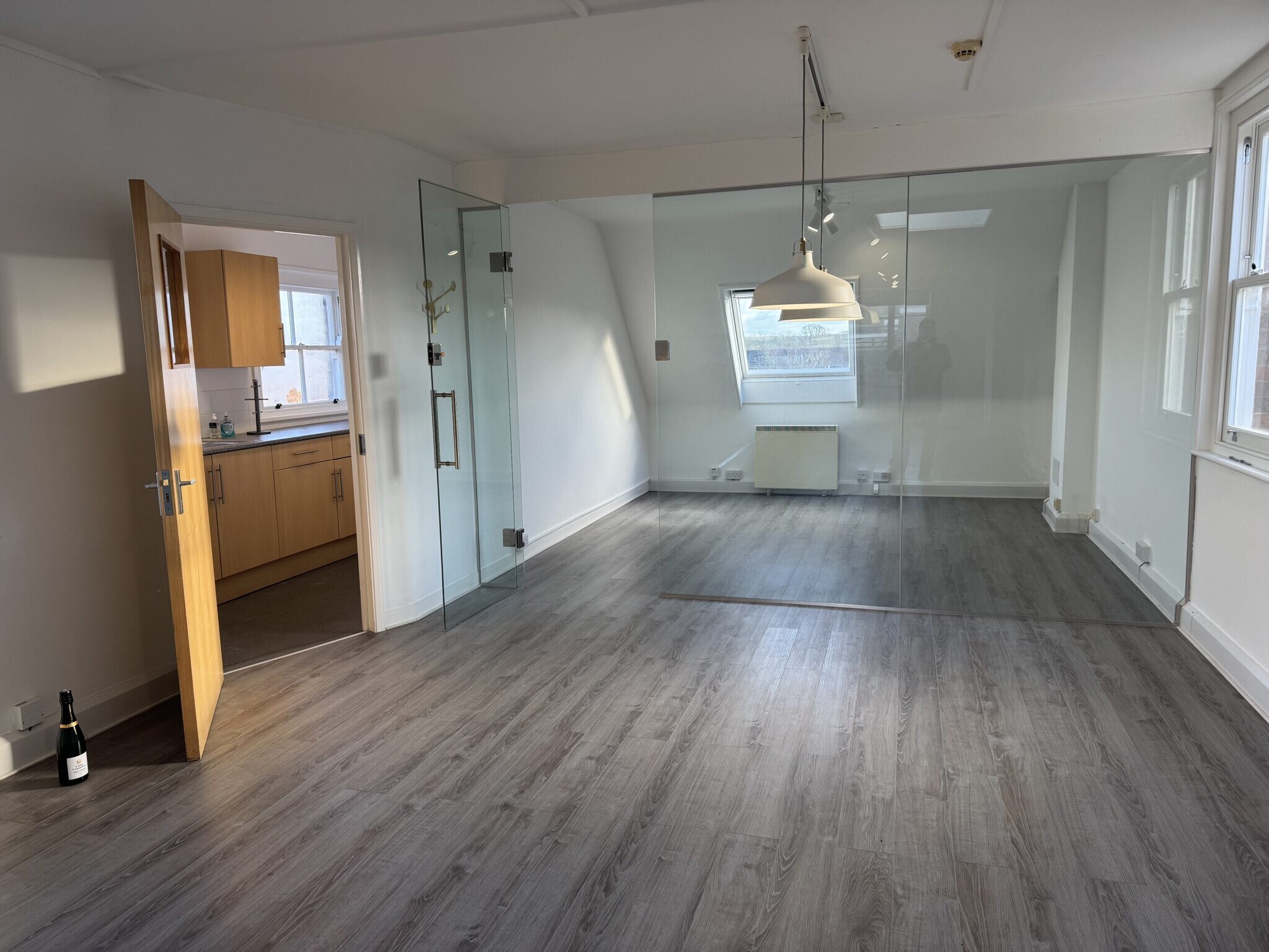 116A High St, Sevenoaks to rent Interior Photo- Image 1 of 6