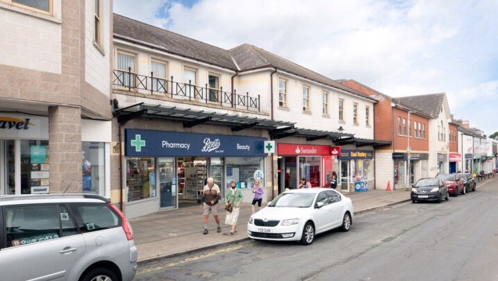 18 Ridgeway, Plymouth to rent - Primary Photo - Image 1 of 11