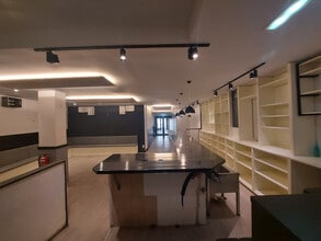 Retail in Logroño, La Rioja to rent Interior Photo- Image 1 of 8