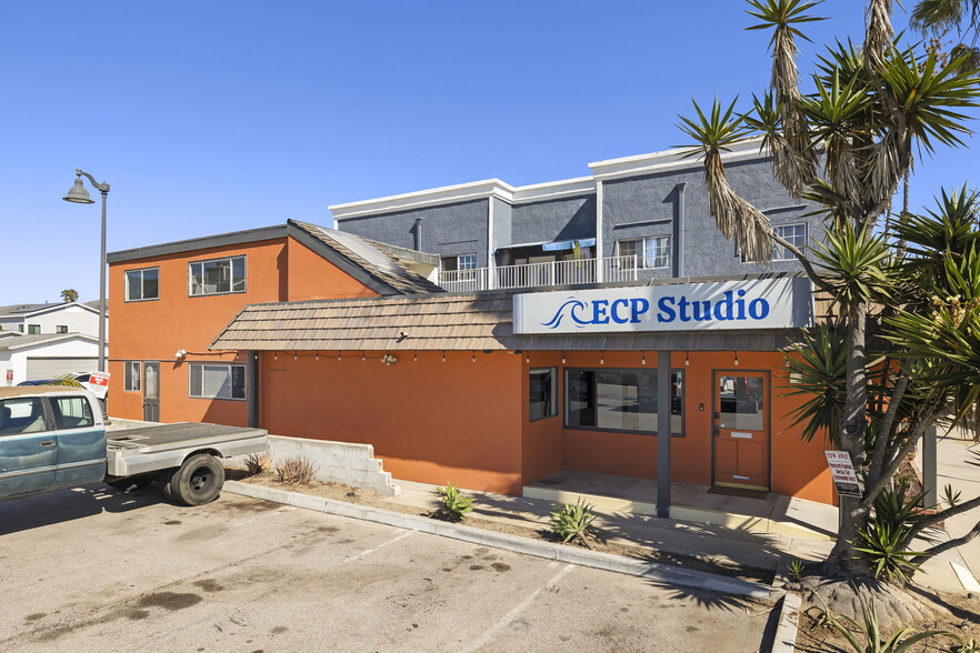 1071 S Seaward Ave, Ventura, CA for rent - Building Photo - Image 1 of 17