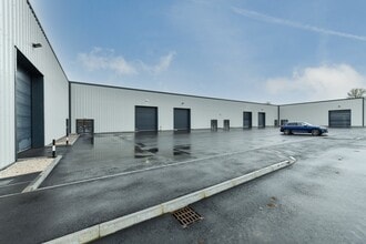 15 Devonshire Court Portland Dr, Shirebrook to rent Building Photo- Image 2 of 11