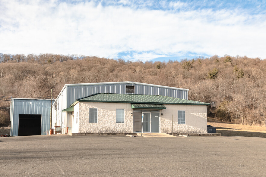 12693 Lee Hwy, Washington, VA for rent - Building Photo - Image 3 of 11