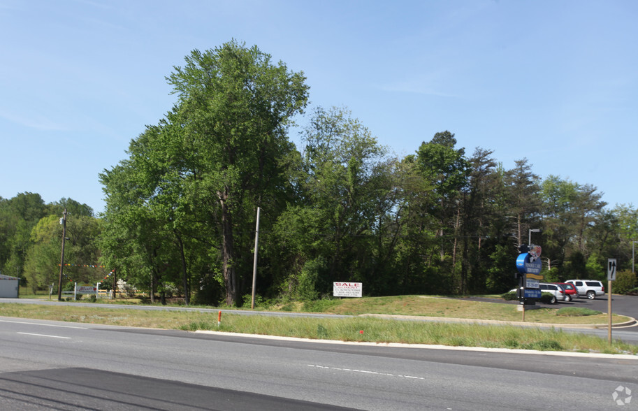 Three Notch Rd, Charlotte Hall, MD for sale - Primary Photo - Image 1 of 1