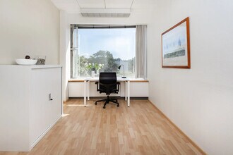 191 Avenue Aristide Briand, Cachan to rent Interior Photo- Image 2 of 39