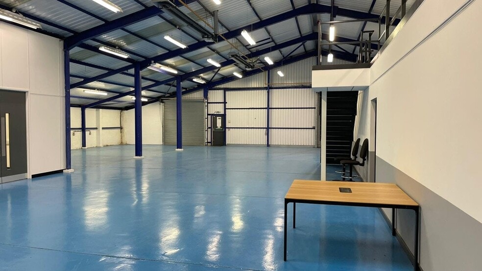 Curriers Clos, Coventry to rent - Building Photo - Image 2 of 16