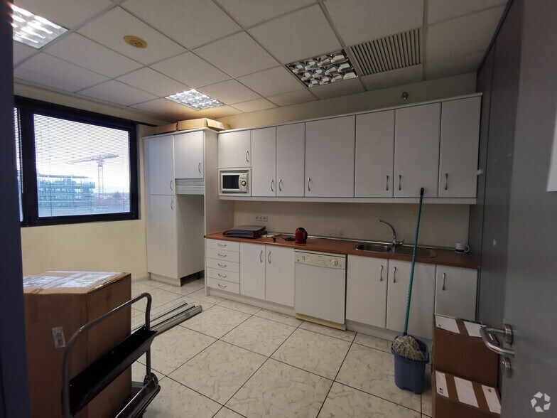 in Madrid, Madrid for sale - Interior Photo - Image 1 of 1