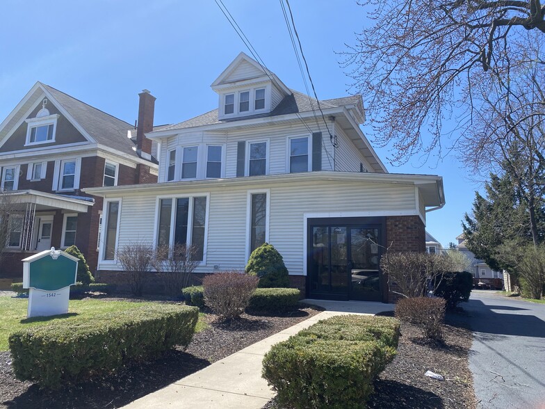 1542 Union St, Schenectady, NY for sale - Building Photo - Image 1 of 1