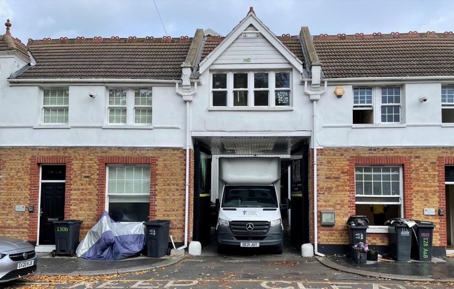 128-130 Frant Rd, Thornton Heath to rent - Primary Photo - Image 1 of 1