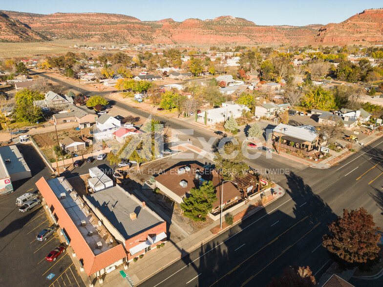 210 S 100 E, Kanab, UT for sale - Aerial - Image 3 of 41