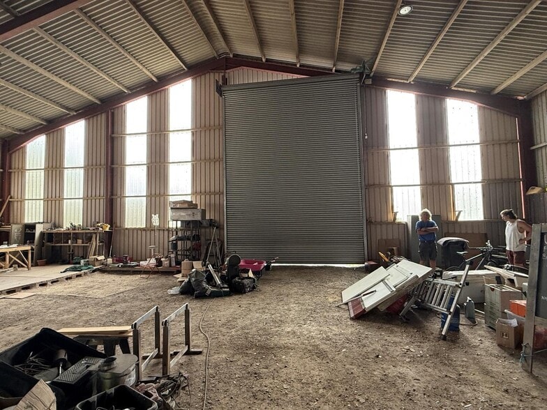 Horsebridge Cmn, Steyning to rent - Interior Photo - Image 3 of 7