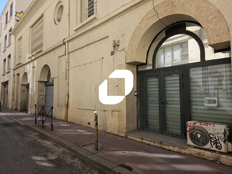 Retail in Montpellier to rent - Building Photo - Image 1 of 12