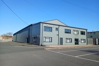 Springfield Rd, Grantham to rent Building Photo- Image 1 of 3