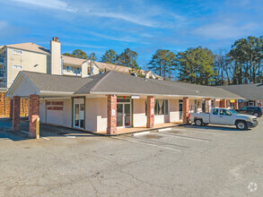 5045 Memorial Dr, Stone Mountain, GA for sale Primary Photo- Image 1 of 1