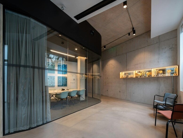 86-88 Gresham Rd, London to rent - Building Photo - Image 2 of 62