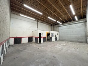 245 W Base Line St, San Bernardino, CA for rent Interior Photo- Image 1 of 7