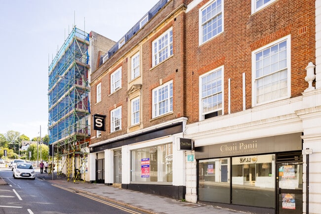 More details for 34 Crendon St, High Wycombe - Retail to Rent