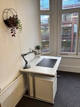 13 Palace St, London to rent Interior Photo- Image 1 of 7