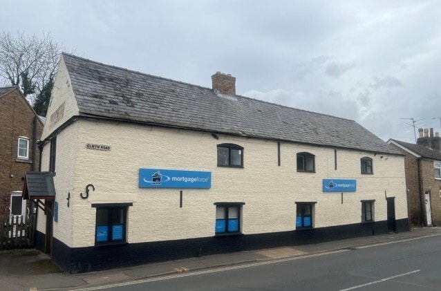 17 Elwyn Rd, March for sale - Primary Photo - Image 1 of 1