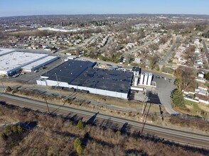 1 Crowell Rd, Wilmington, DE for rent Aerial- Image 1 of 23