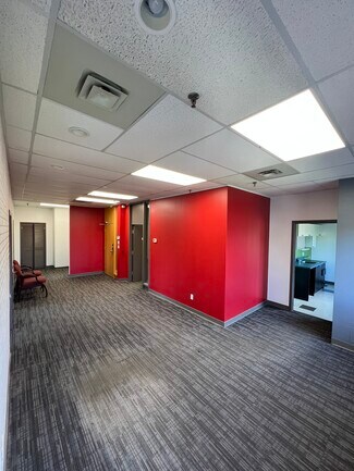 More details for 643-675 Boul Curé-Labelle, Laval, QC - Office to Rent
