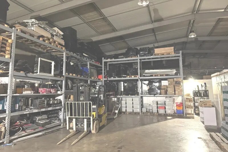 Light Industrial in Montpellier to rent - Building Photo - Image 3 of 13