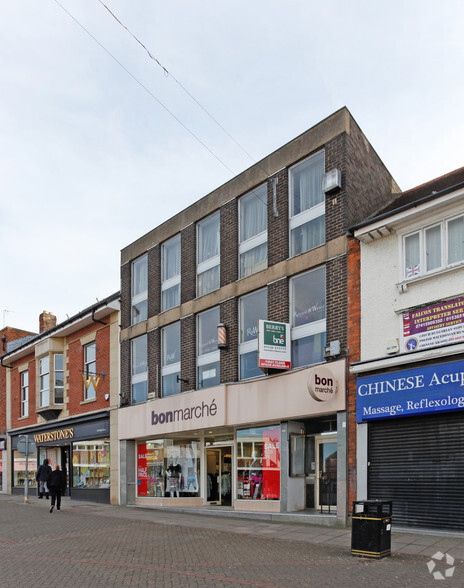 68-70 High St, Kettering for rent - Building Photo - Image 2 of 2