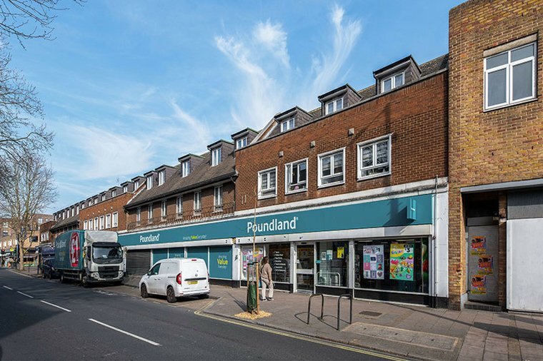 193-221 Southwark Park Rd, London to rent Building Photo- Image 1 of 6