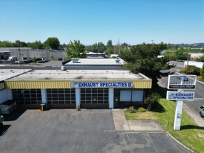 8866 SW Tualatin Sherwood Rd, Tualatin, OR for rent Building Photo- Image 1 of 4