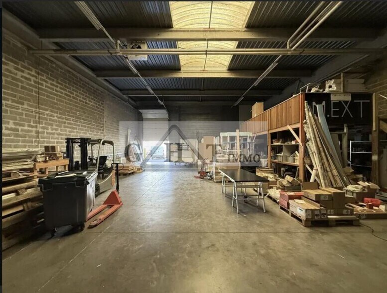 Industrial in Gennevilliers to rent - Interior Photo - Image 3 of 5
