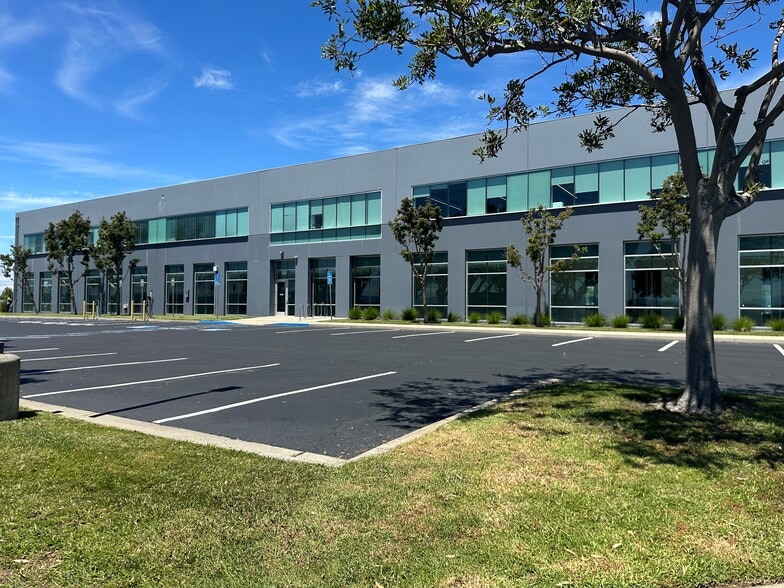 1650 Harbor Bay Pky, Alameda, CA to rent - Building Photo - Image 3 of 19