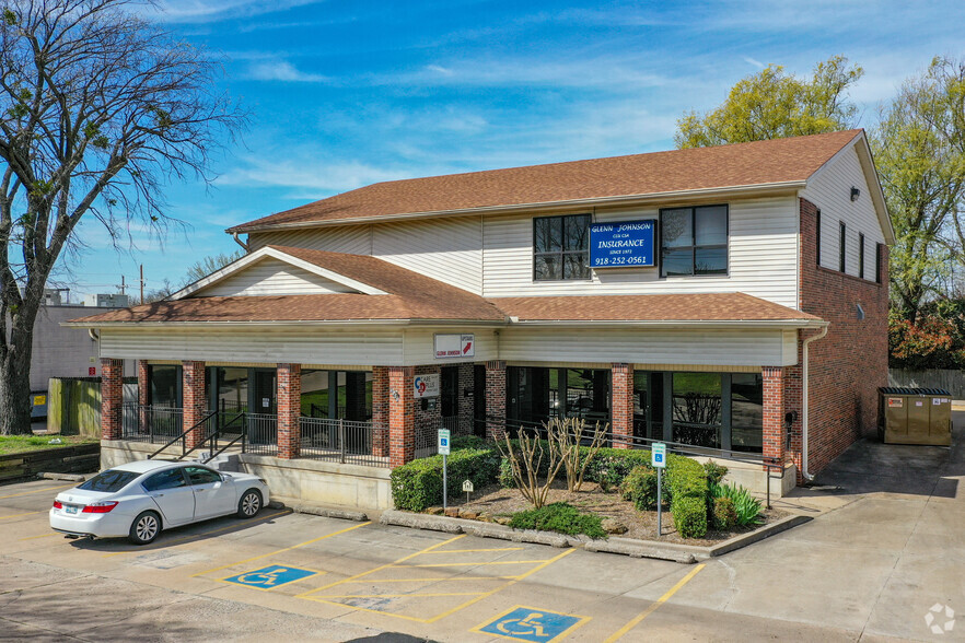 8030 S Memorial Dr, Tulsa, OK for rent - Building Photo - Image 1 of 7