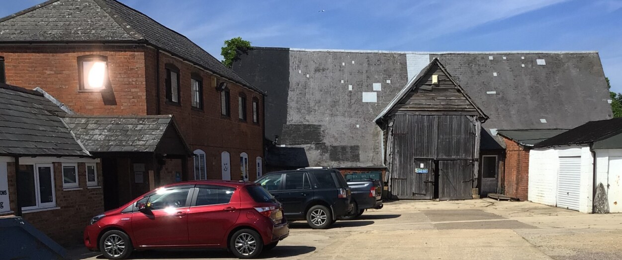 113A Hucclecote Rd, Gloucester for sale Primary Photo- Image 1 of 1