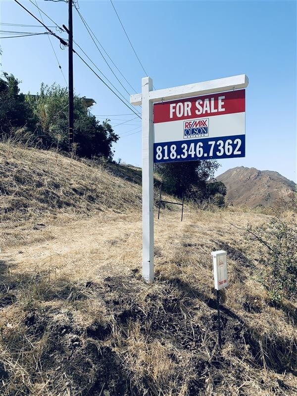 Malibu Dr, Agoura Hills, CA for sale Building Photo- Image 1 of 1