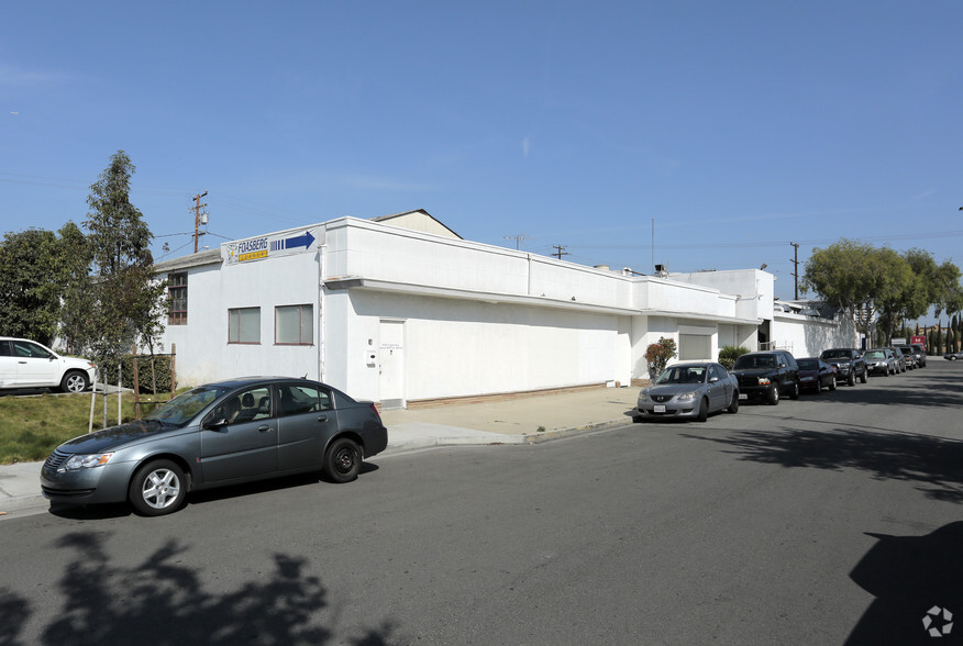 640 E Wardlow Rd, Long Beach, CA for rent - Building Photo - Image 2 of 3