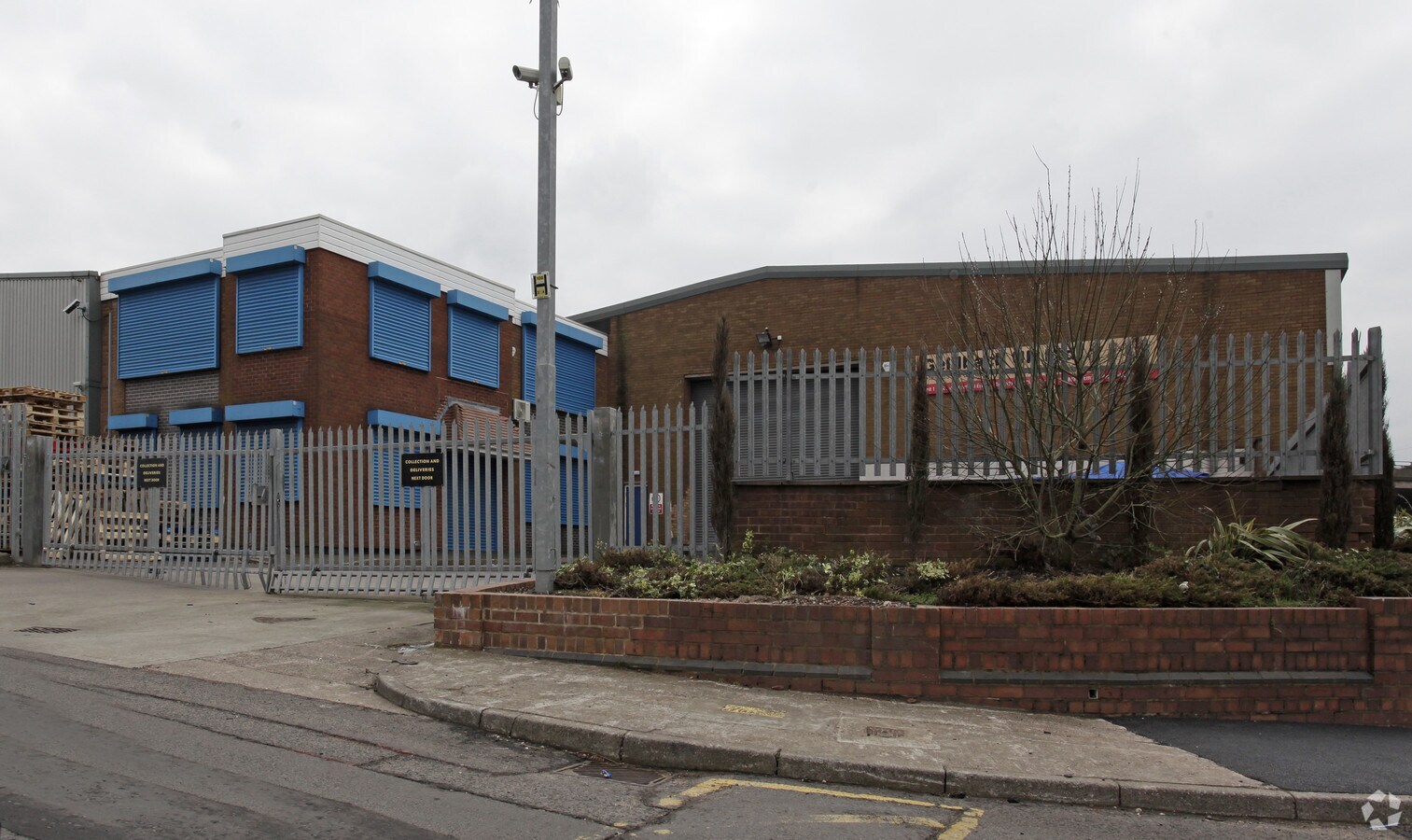 Stratford Rd, Oldbury B69 4JX UK