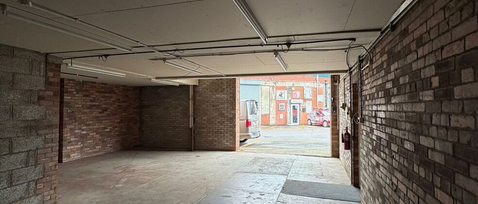 28 Norbury Rd, Cardiff to rent - Interior Photo - Image 3 of 4