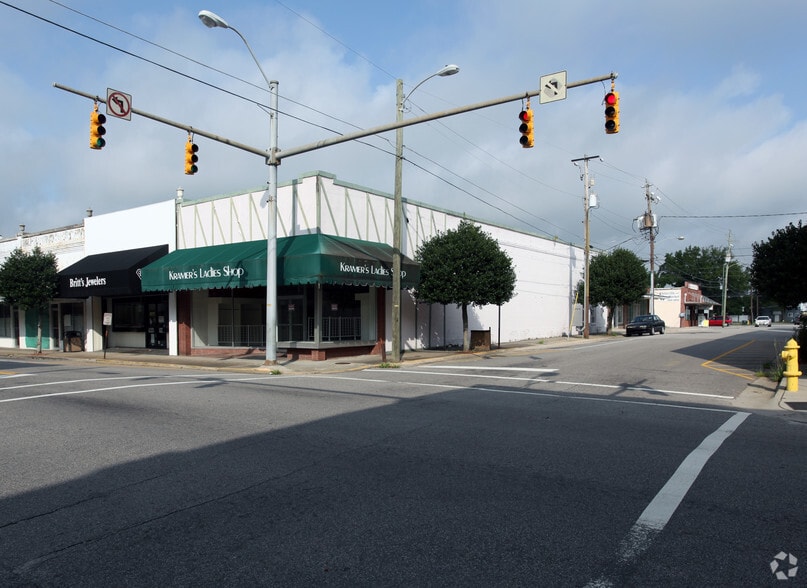 800 S Madison St, Whiteville, NC for sale - Primary Photo - Image 1 of 1