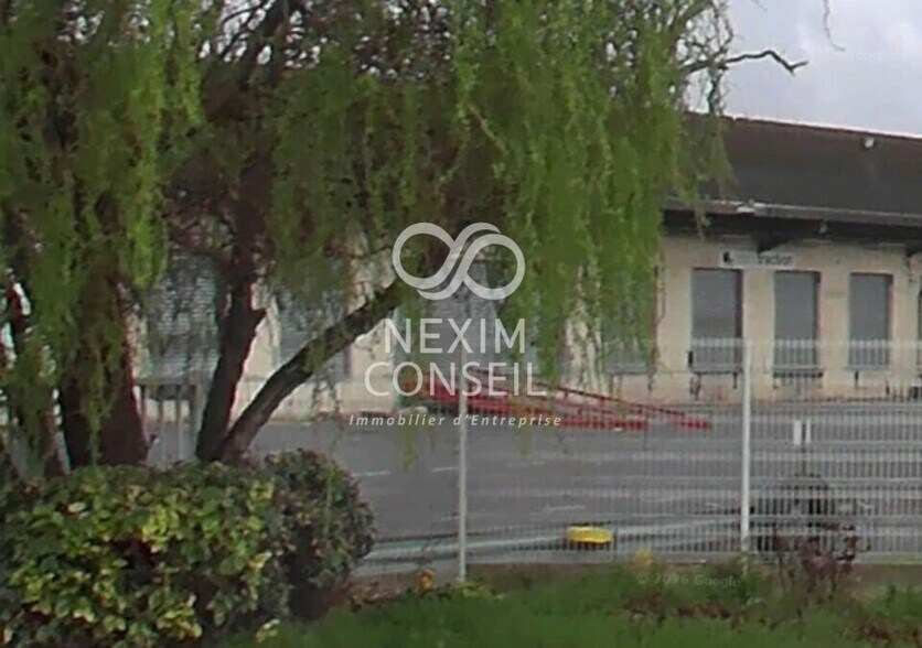 Industrial in Gennevilliers to rent - Building Photo - Image 2 of 2