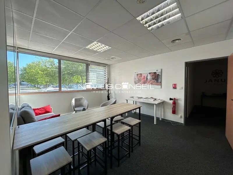 Office in Colomiers to rent Interior Photo- Image 1 of 7