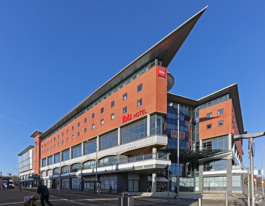 Marefair, Northampton to rent Building Photo- Image 1 of 1