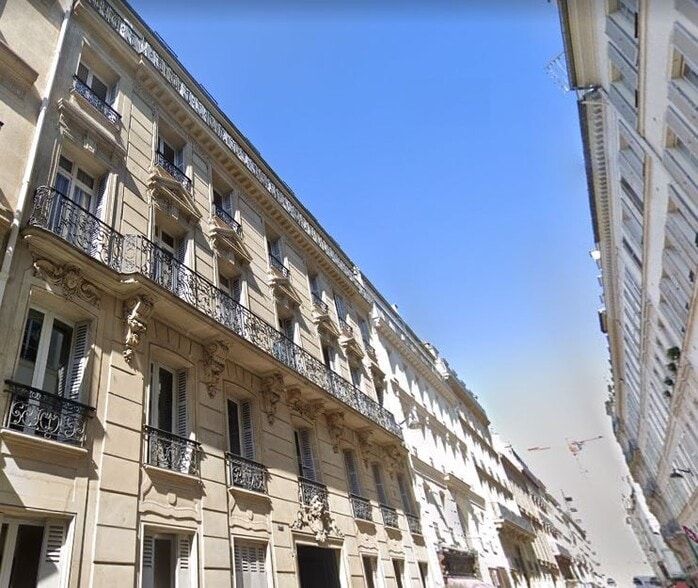 Office in Paris for sale - Building Photo - Image 2 of 4