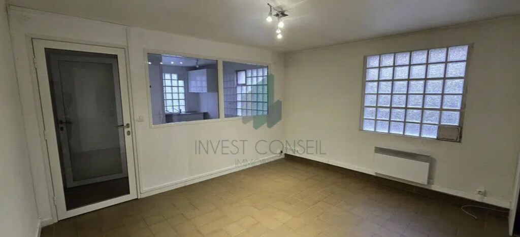 Vente Commerce 207 m² - Photo 1