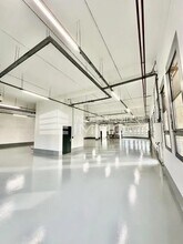 Industrial in Bonneuil-sur-Marne to rent Interior Photo- Image 1 of 4