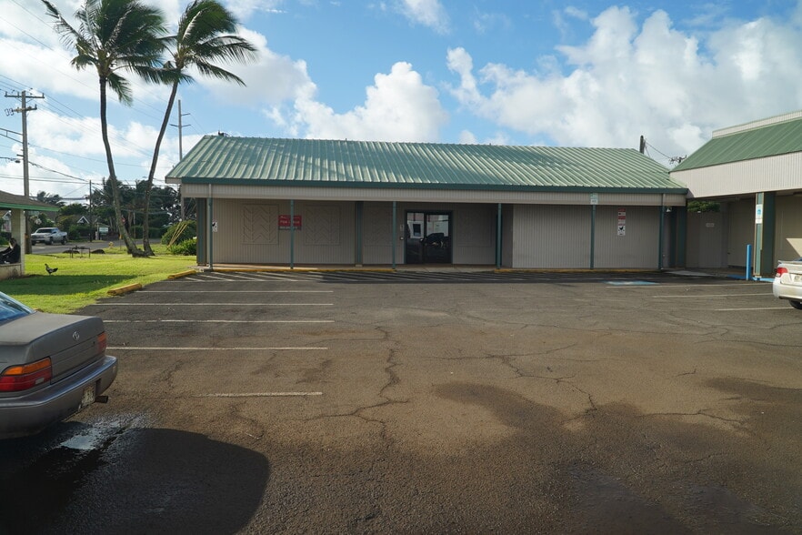 4-1101-4-1105 Kuhio Hwy, Kapaa, HI to rent - Building Photo - Image 1 of 12